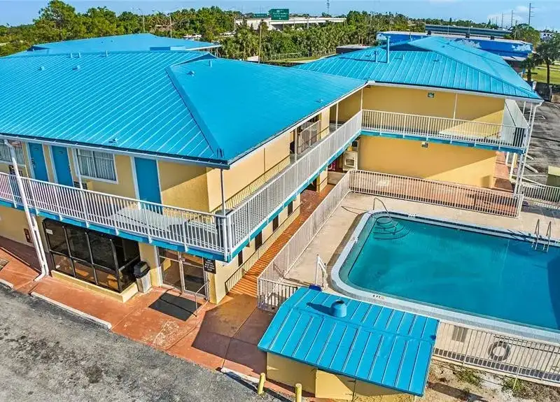 Independent Economy Hotel in Prime Location, St. Petersburg with 65 Keys and Redevelopment Potential
