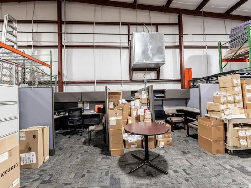 Gated Office Warehouse Complex on 5 Acres Near Georgetown Airport and Highway 17