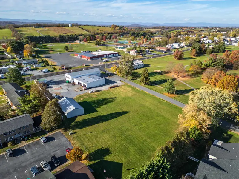 Versatile 9,940 Sq Ft Mixed-use Building on Congress Street, New Market, Shenandoah Valley