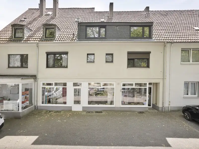 Versatile Ground-level Retail Space with Dual Entrances and Basement Storage