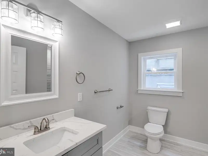 Multifamily Investment Property in Philadelphia's 19143 - Five 2-bedroom Units