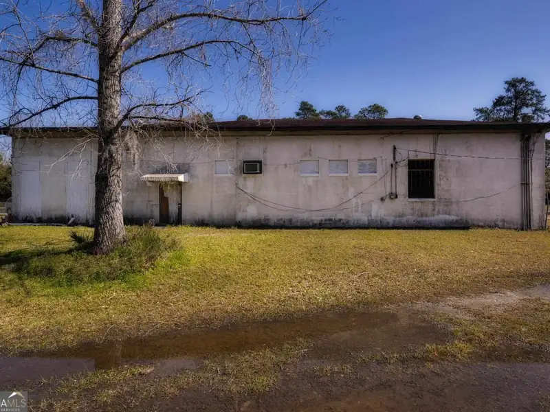 4-acre Commercial Property with Historic Fire Museum on Us Hwy 17, Woodbine