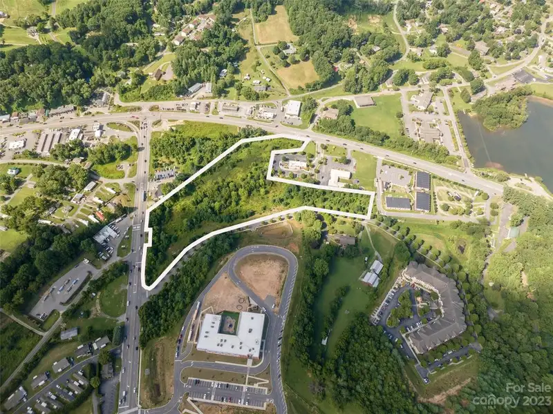 10.50+ Acre Unimproved Commercial Property in Dellwood/junaluska Regional Center