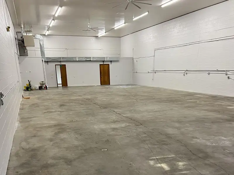 Industrial Flex Space for Lease with Overhead Door and Gated Parking