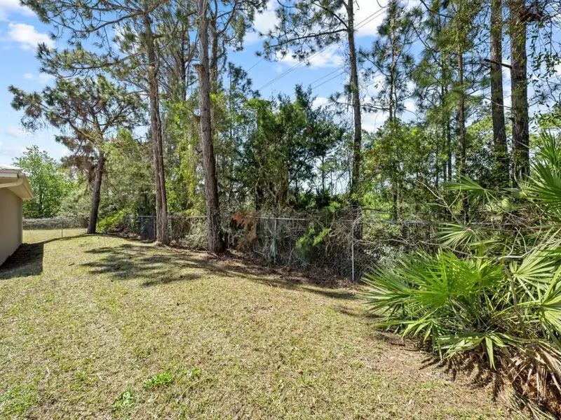 Commercial Building with Offices and Open Storage in St. Johns County