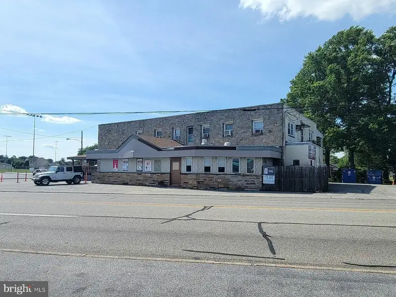Premier Sports Bar and Property with Rental Potential in Folsom, Delaware County