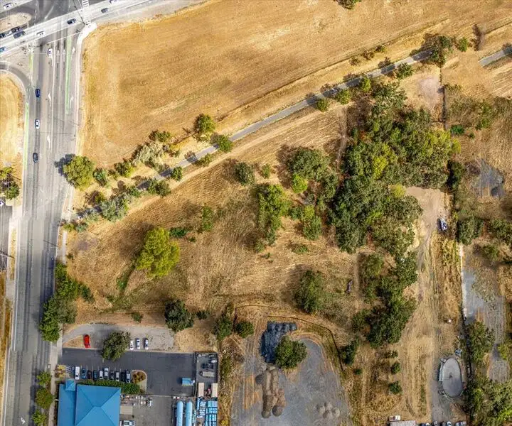 6.33-acre Development Opportunity in Prime Santa Rosa Location