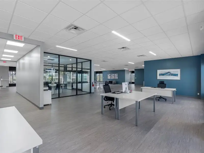 Premium Corporate Office Space with Helipad on U.s. 19 N, Clearwater
