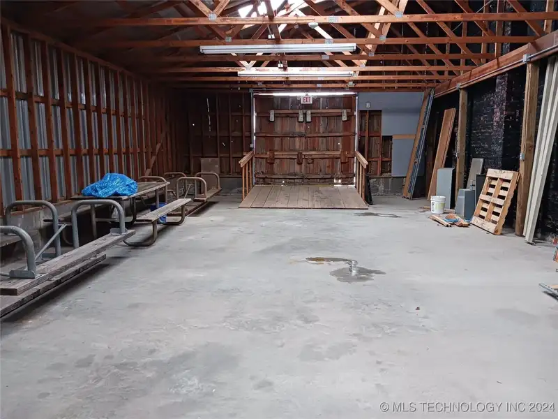 Spacious 10,888 Sq Ft Commercial Property in Historic Downtown Wagoner