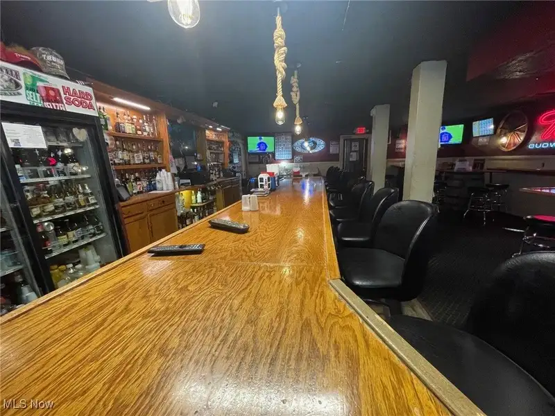 Thriving Bar and Restaurant with Drive-up Window on 1.42 Acres in Busy Location