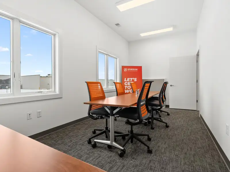 Modern Office Space for Lease in Lakeview District, Battle Creek with High Visibility