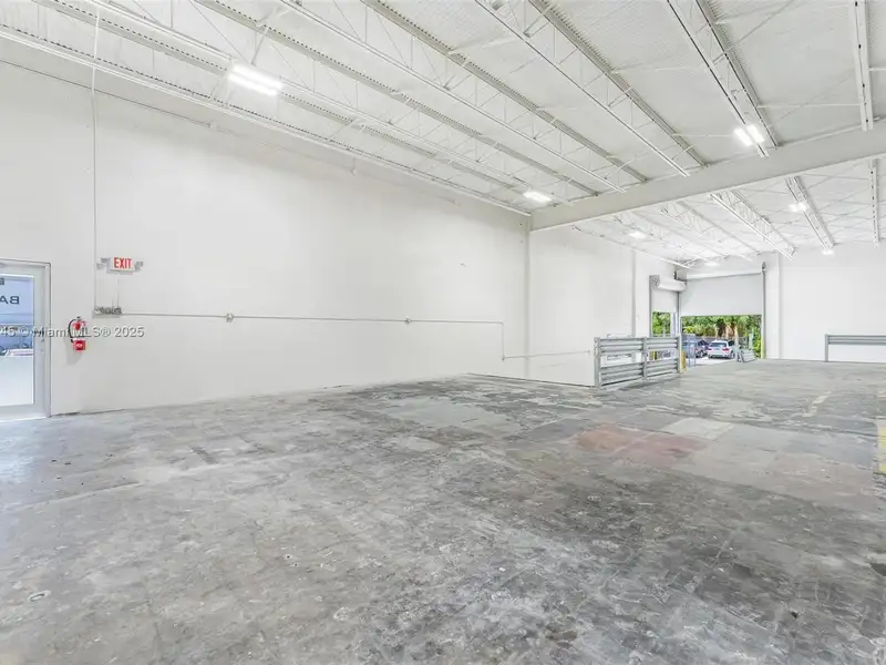 8,500 Sf Corner Warehouse with Loading Dock and New Office Space
