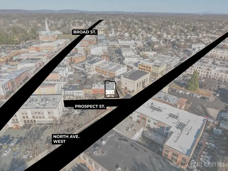 Freestanding Retail/office Building in Downtown Westfield with Parking and Dual Entrances