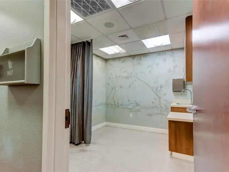 Medical Office Space for Lease at St. Lukes Lakeside Plaza, High Traffic Location