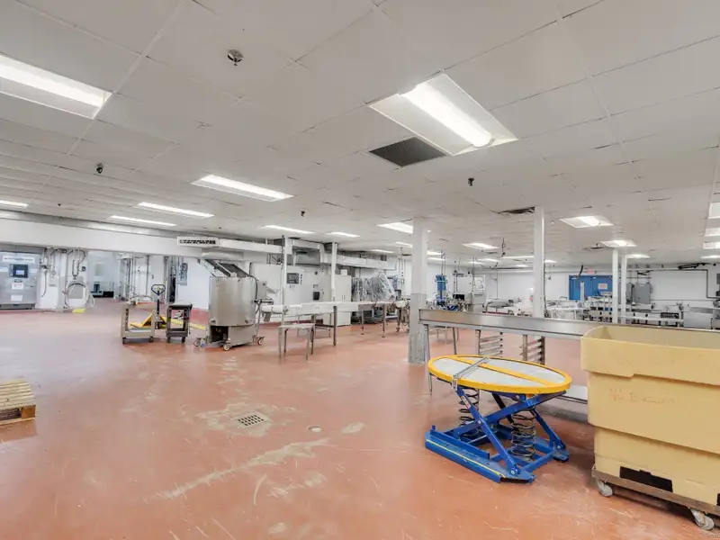 Fully Equipped Food Manufacturing Facility in New Haven, Ct - 19,106 Sf