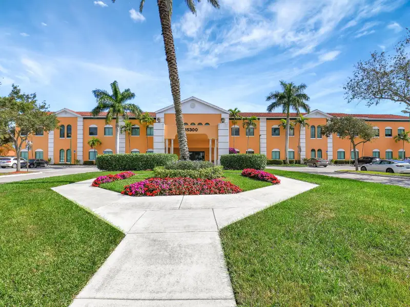 Turnkey Shared Medical Office Space for Podiatrist, Physiatrist, or Sports Medicine Doctor in Delray Beach