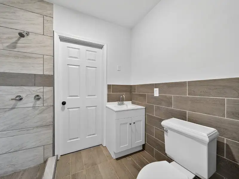Remodeled Duplex in Fresno with Nmx Zoning for Residential and Commercial Use