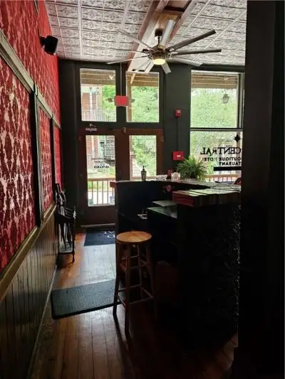 Historic Grand Central Hotel with 15 Suites and Restaurant in Eureka Springs, Ar
