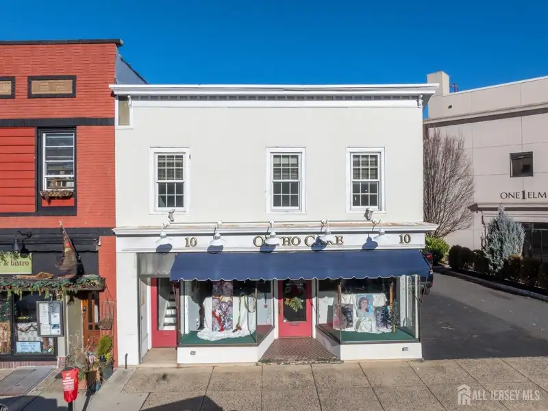 Freestanding Retail/office Building in Downtown Westfield with Parking and Dual Entrances