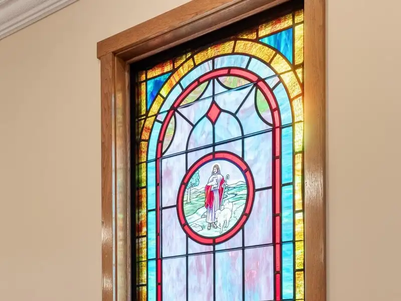 Historic Former Methodist Church in Mcminn County with Stained Glass and Southern Charm