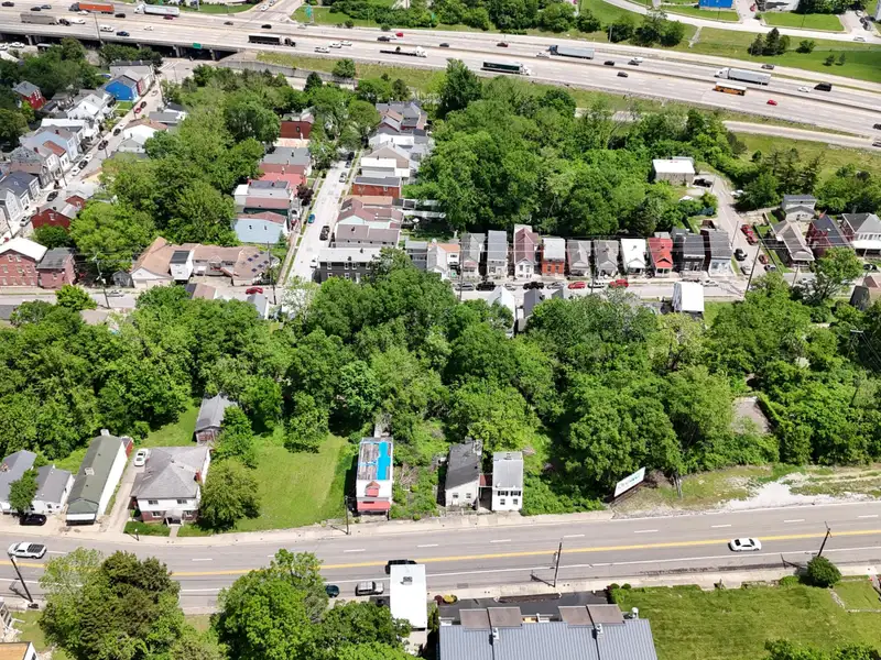 Development Opportunity: Multi-use Lots with Skyline Views in Covington, Kentucky