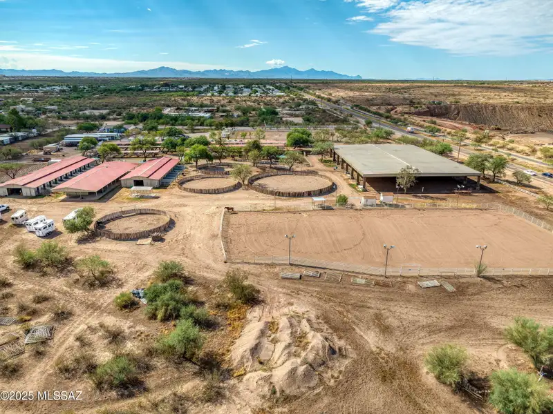 Equestrian Property on 18 Acres with Barns, Stalls, and Manufactured Homes