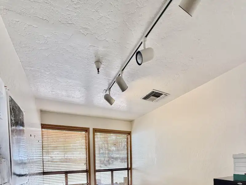 2000sf Office Space with Lake Views in Lake Village Professional Building, Tahoe