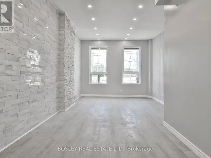 Brand New 1-bedroom Apartment in Downtown, Modern Kitchen, Ensuite Laundry, Close to Amenities