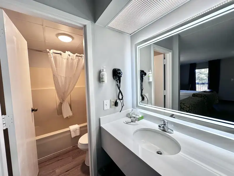 Turnkey 77-key Hotel Investment Opportunity in Prime Location with Extensive Upgrades