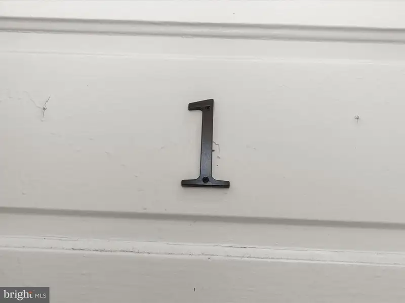 Fully Renovated Six-unit Property in Mount Vernon, Baltimore with Modern Finishes and Parking