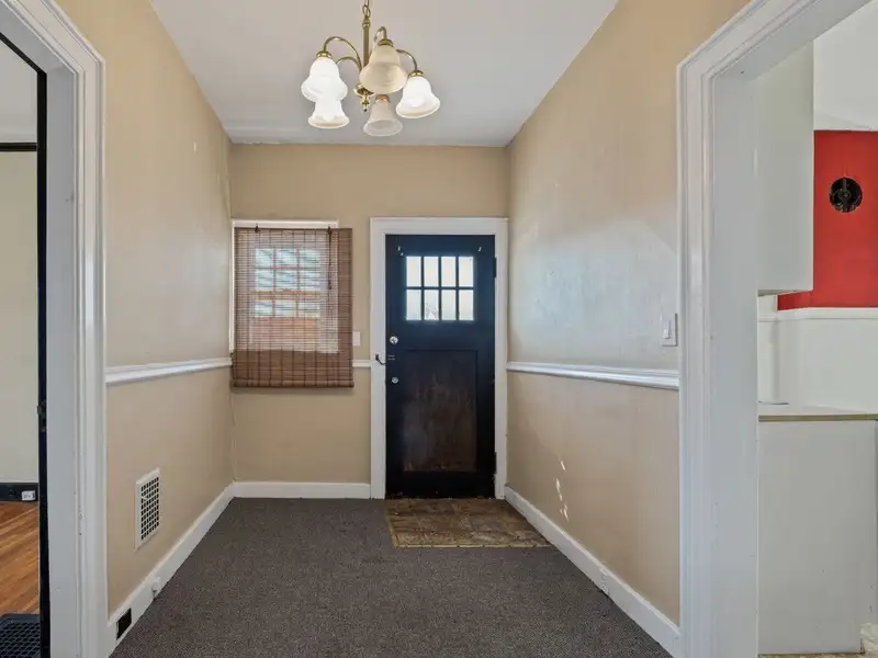 Historic Bungalow and Detached Unit on Main St with Commercial Potential