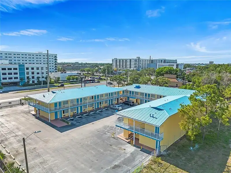 Independent Economy Hotel in Prime Location, St. Petersburg with 65 Keys and Redevelopment Potential