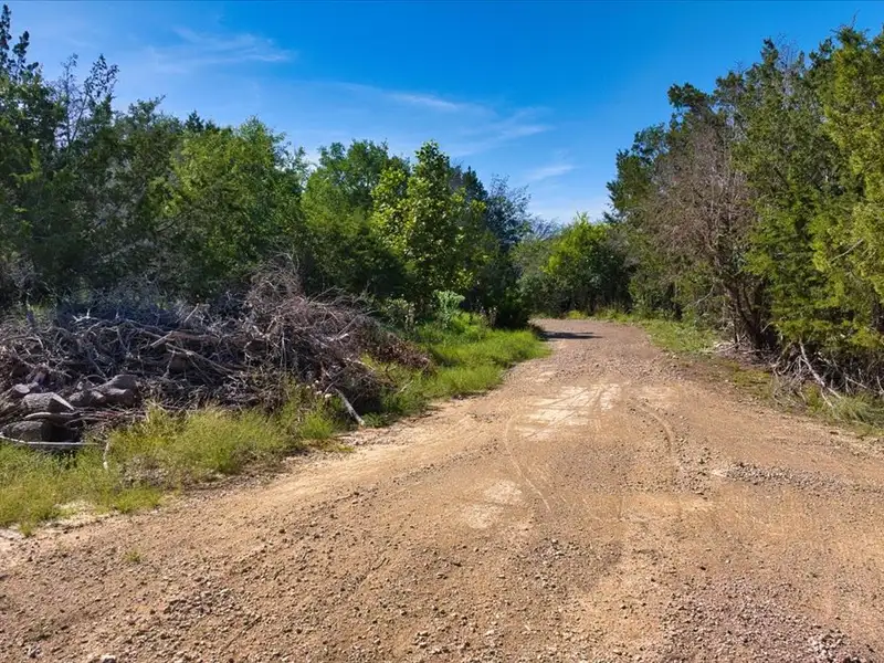 10-acre Mobile Home Community with 5 Units, Fenced, Workshop, and Growth Potential