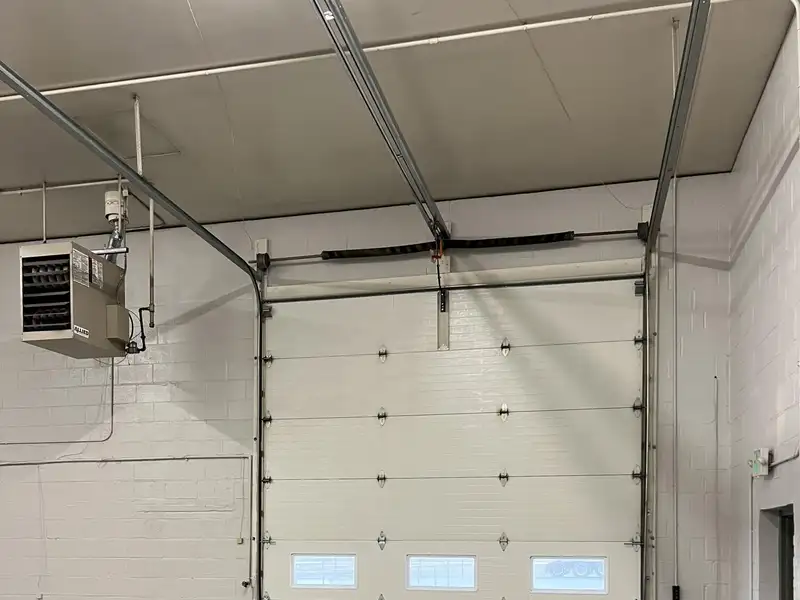 Industrial Flex Space for Lease with Overhead Door and Gated Parking