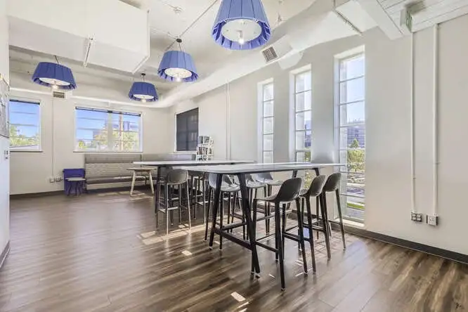Landmark Office Building in City Park West, Denver - Recently Renovated with Modern Amenities