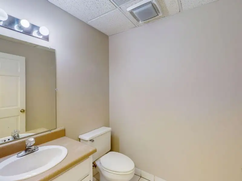 Medical Facility for Sale Near Hospital - 4,510 Sq Ft with Multiple Treatment Rooms