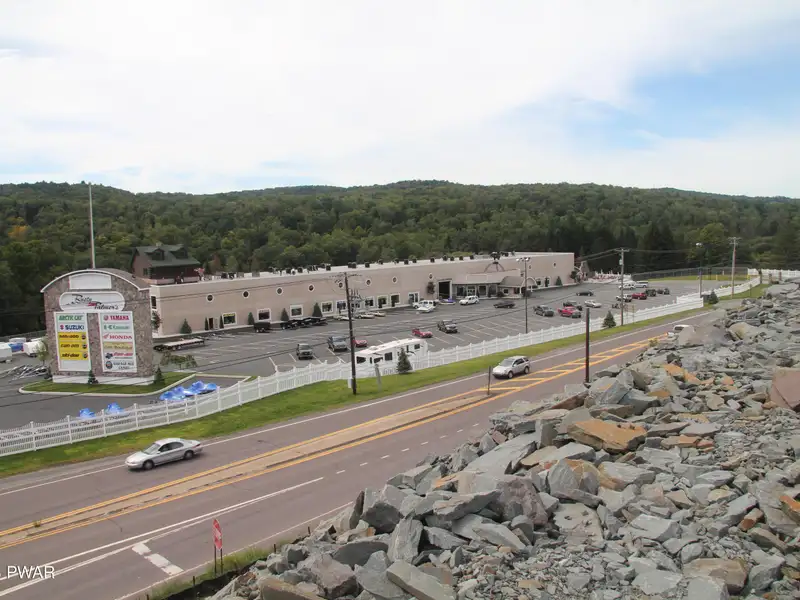 25+ Commercial Acres in Honesdale, Prime Location for Shopping Center Development