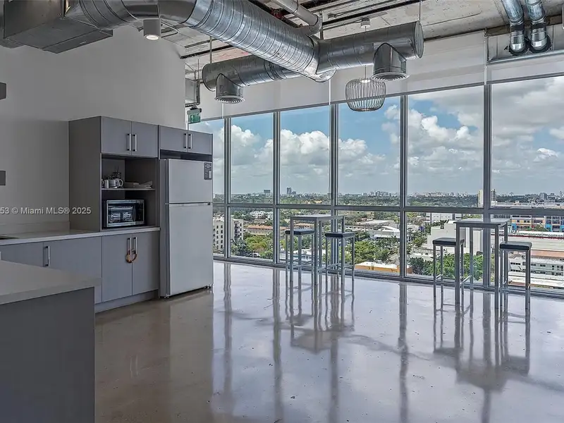 Professional Office Space for Rent in Brickell - 122 Sf, City Views, Conference Room