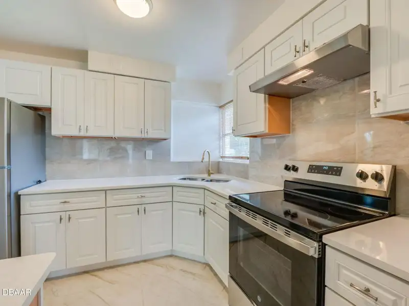 Versatile Single Family Home on 1/4 Acre in Sfr-5 Zoning