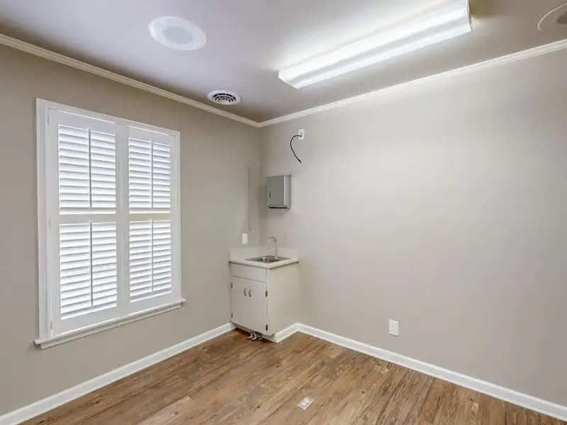 Medical Facility for Sale Near Hospital - 4,510 Sq Ft with Multiple Treatment Rooms