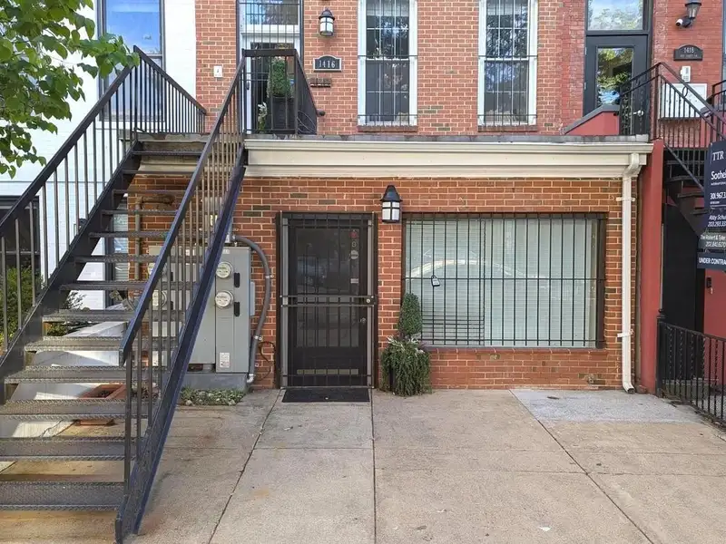 Ground Floor Retail Space for Lease in Logan Circle/shaw - 730 Sf