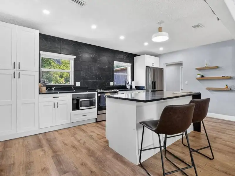 Charming Airbnb Home Near Downtown Orlando with In-law Suite and Expansive Backyard