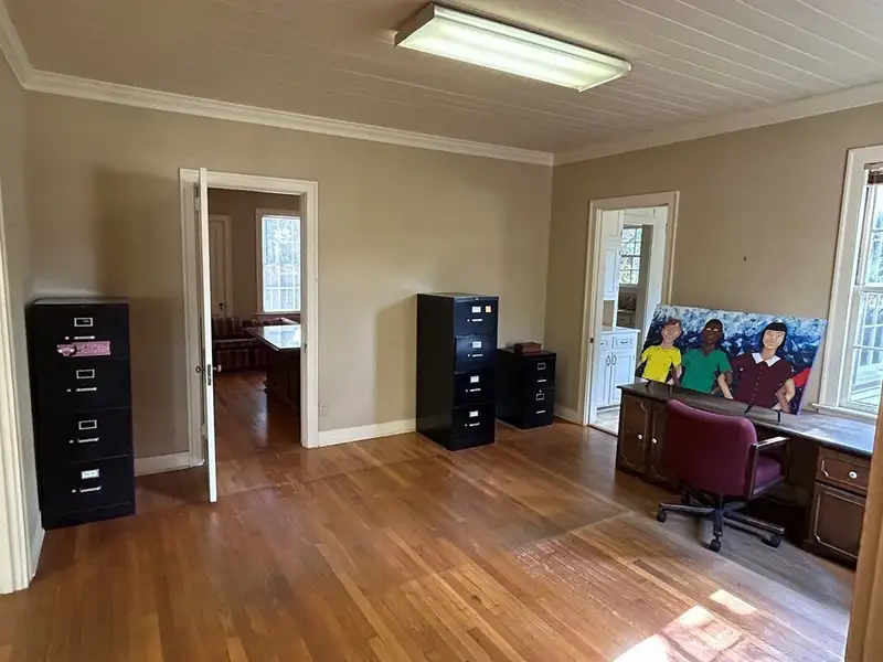 Historic Professional Office Building in Prime Valdosta Location with Modern Amenities