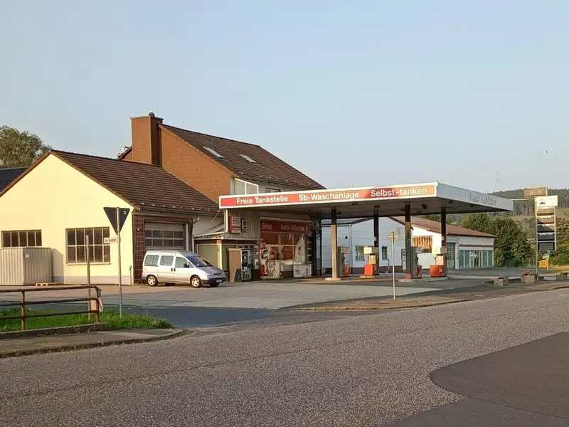 Spacious Property with Gas Station and Halls on Federal Highway 7, 12,000 M²