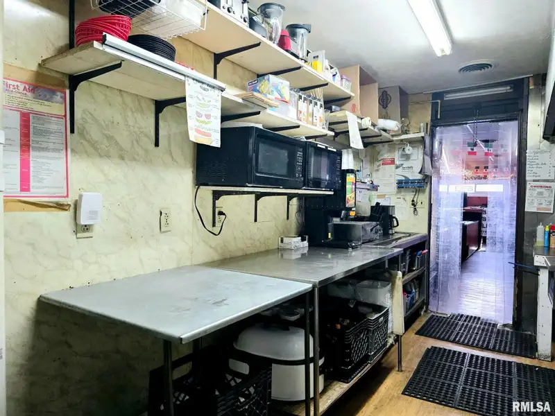 Established Bar and Grill with Outdoor Stage in Prime Location Near Factories