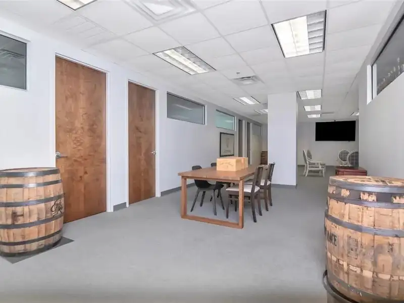 Office Condo in Downtown Tampa's Channel District with Parking and Retail Amenities