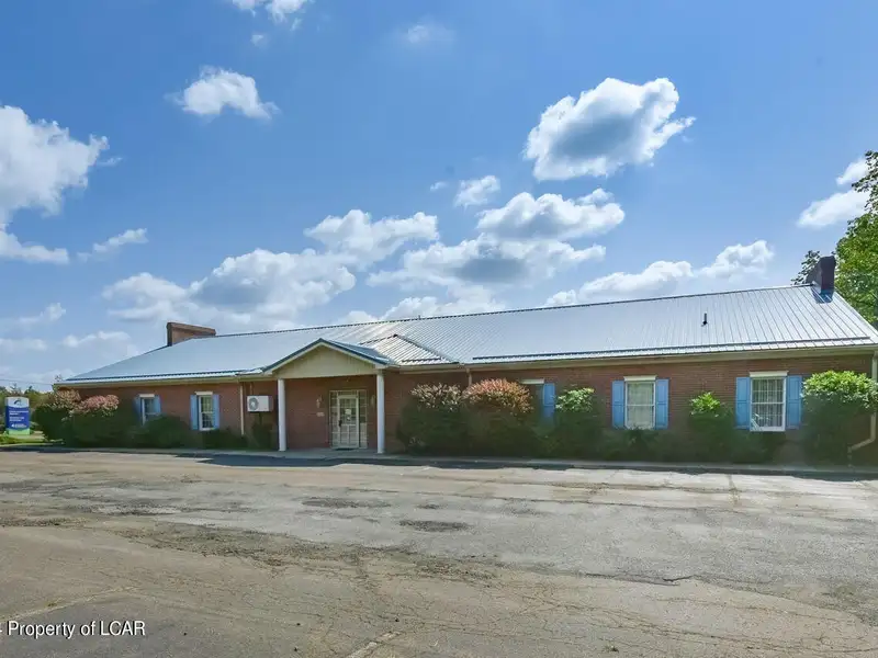 Versatile 6,844 Sq Ft Commercial Property Near Laurel Mall and Major Interstates