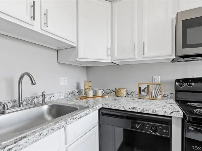 39-unit Multifamily Investment in Capitol Hill, Denver with City and Mountain Views