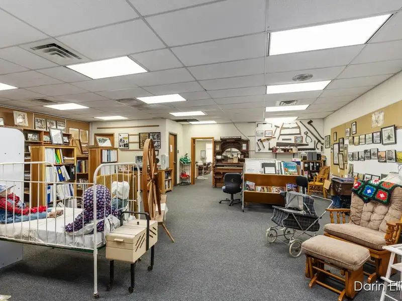 Versatile 15,000+ Sq Ft Mixed-use Building with Apartments and Office Spaces