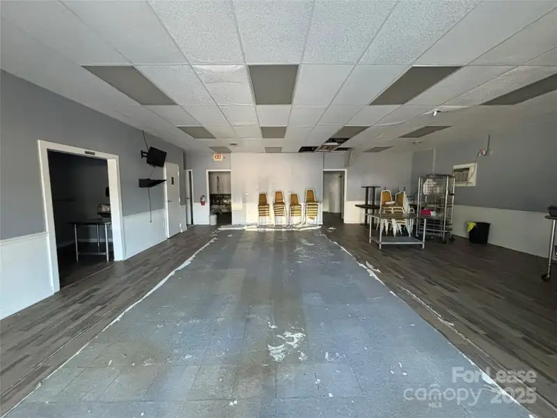 Versatile Commercial Property on High-traffic Springs Road, Zoned Cc-2